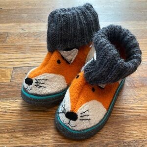 Garnet Hill Fox Kid Slippers